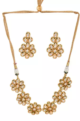 Handcafted Floral Kundan Necklace With Earrings