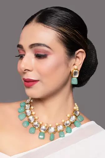 Handcrafted Kundan Necklace Set