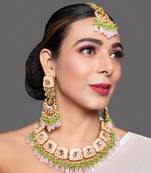 Pink Enamaled Kundan Necklace With Earrings & Maangtikka