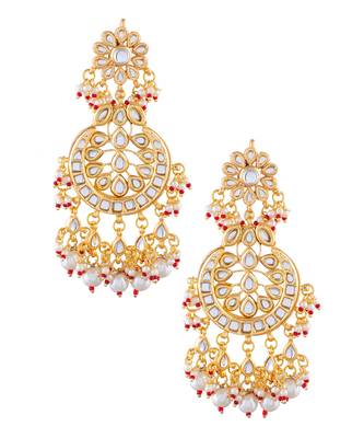 Gold Toned Kundan Crescent Shaped Earring 4