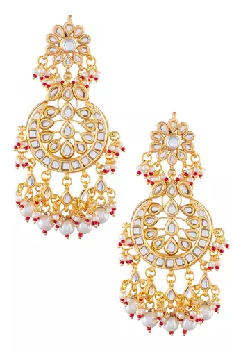 Gold Toned Kundan Crescent Shaped Earring