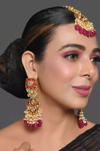 Kundan Inspired Mahroon Enameled Earrings With Maangtikka