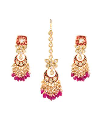 Kundan Inspired Mahroon Enameled Earrings With Maangtikka 6