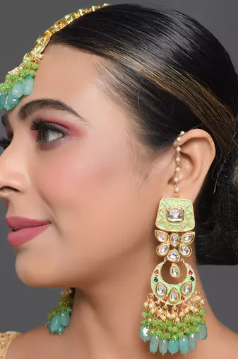 Green Enameled Kundan Earrings With Maangtikka