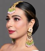 Handcrafted Kundan Enameled Kundan Earrings With Maangtikka