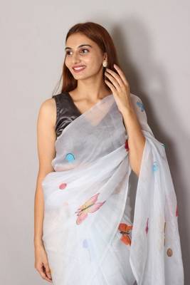 TITLI HANDPAINTED ORGANZA SAREE 2