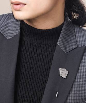 Aces Rule Lapel Pin 3