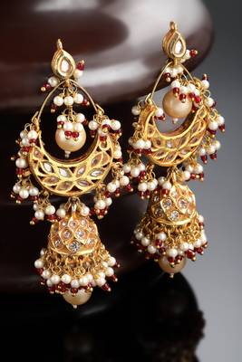 Red cubic zirconia earrings 2