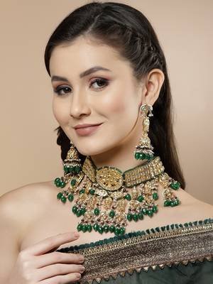Green cubic zirconia earrings 1