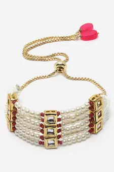 Red pearl bracelets