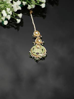 Green pearl hair-accessories 2