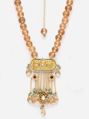 Red pearl necklaces 4