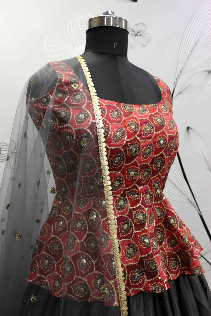 GREY PRINT WITH SEQUINS EMBROIDERED CHINON SILK FESTIVE BRIDAL WEDDING & PARTY WEAR SEMI STITCHED LEHENGA CHOLI