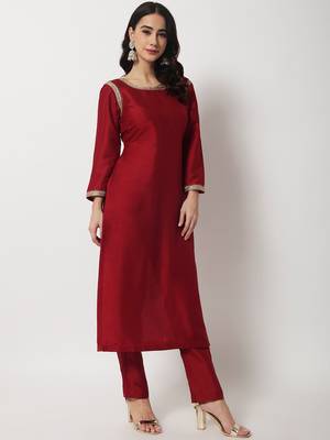Maroon Grace Straight Kurti With Straight Pants and Banarasi Bandhej Dupatta 3