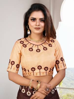 Brown Embroidered Silk Blend Saree With Blouse 4