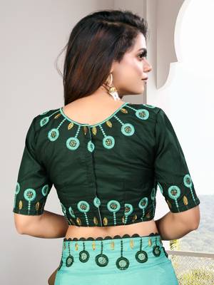 Turquoise Embroidered Silk Blend Saree With Blouse 5