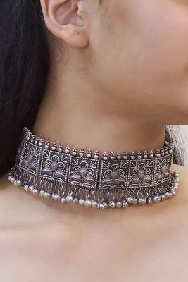 Silver necklaces 3