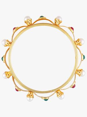 Gold bangles-and-bracelets 4