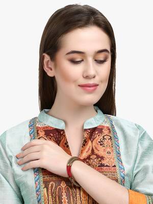 Gold bangles-and-bracelets 5