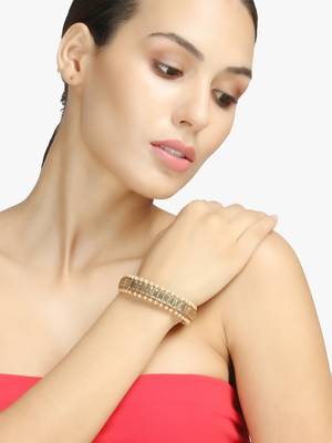 Gold bangles-and-bracelets 4