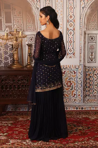 Rust sharara set