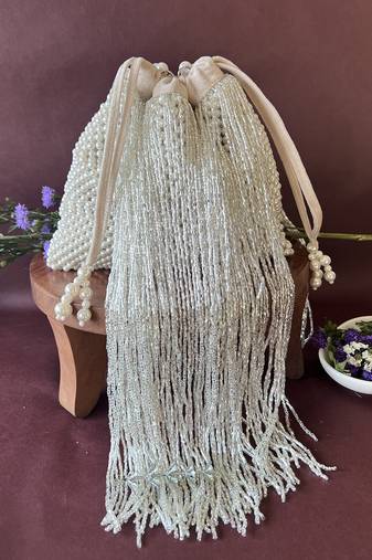 Tossel Ivory