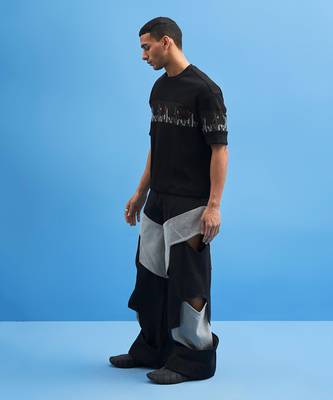 Black Coastline Embroidered T-Shirt 3