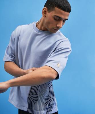 Steel Blue Chrysler Hand-Embroidered T-Shirt 7