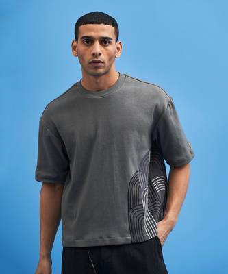 Grey Chrysler Hand-Embroidered T-Shirt 4