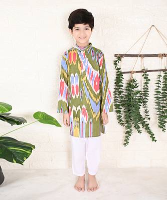 Hopscotch Ikat Set 1