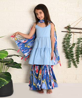 Curly Ikat Set 1
