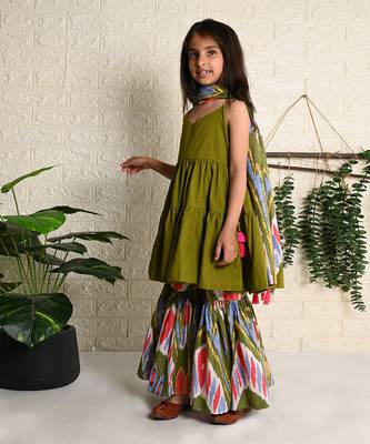 Sage Ikat Set 2