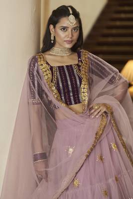 Light-purple embroidered net semi stitched lehenga 5