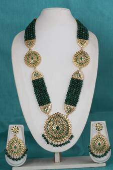 Green cubic zirconia necklace-sets