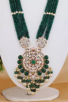 Green cubic zirconia necklace-sets
