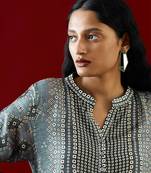 Statement Earwear Green Acrylic Earring