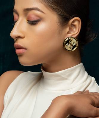 Opaline Studs 3
