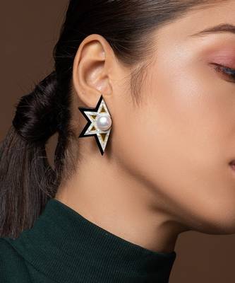 Astral Earwear 1