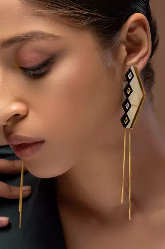 Tessella Tassel Earwear