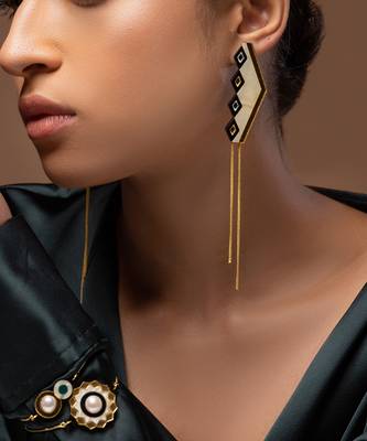 Tessella Tassel Earwear 4