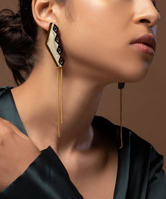 Tessella Tassel Earwear 1