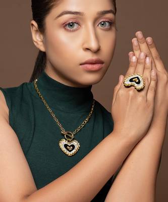 Geomatric Heart Ring 3