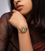 Mop Studded Bracelete