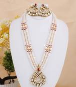 White pearl necklace-sets