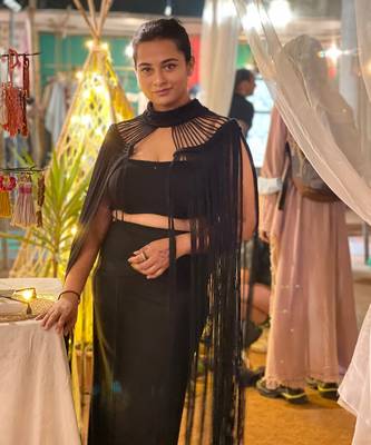 Metallic Cape  - Black 3