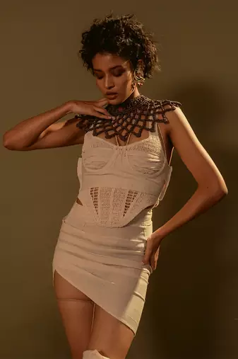 Neck Piece