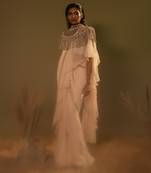 Neck Piece With Pearls