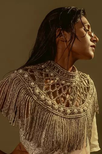 Neck Piece With Pearls