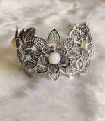 Gulbandh Adjustable Silver Bracelet