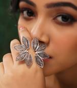 Floryn Pure Silver Ring